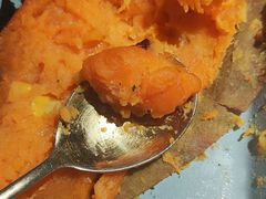 -蜜桃餐厅·伴山(湖滨商业街店)