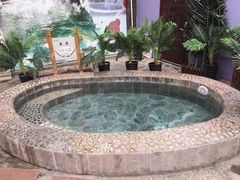 -兴芮温泉度假区