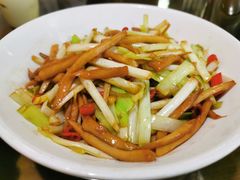 -何氏排骨(左家塘店)