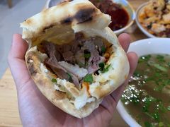 烧饼夹羊肉-盈盈水盆(西一路店)