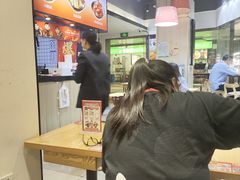 -魔都三兄弟酸辣粉·蘸卤炸串(虹桥万科店)