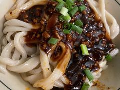 牛肉杂酱面-玉滋補