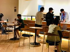 -新华文创·光的空间