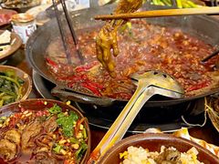 -黄潇洒老火锅(九眼桥宏济巷店)