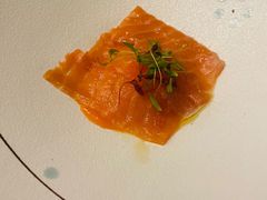 三文鱼温泉蛋配鱼子-Solo(衡山路店)