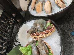 -湊湊火锅·茶憩(打浦桥日月光店)