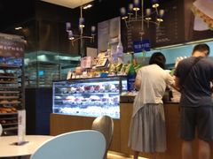 -巴黎贝甜(大宁国际商业广场店)