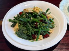 丝瓜尖拌腐竹-永安鱼庄·镇江菜(东吴路店)