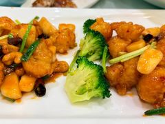 -大鸭梨烤鸭店(金顶街店)