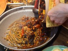 -吃饭皇帝大土家民族菜(正大广场店)