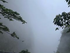 -三叠泉瀑布