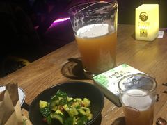 -爱啤精酿·民谣酒馆(滨江店)