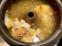 原味汽锅鸡-云海肴云南菜(正大广场店)