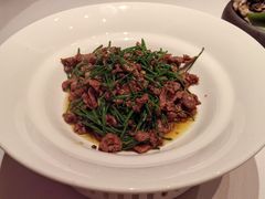 沙葱小炒黄牛肉-蘇锦宴·淮扬菜烤鸭·小院(三元桥霄云路店)