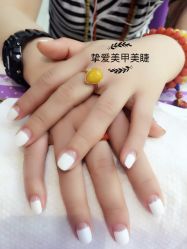 简单经典ris-挚爱美甲Bloved Nail