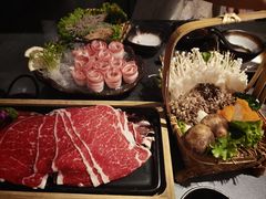 -湊湊火锅·茶憩(杭州湖滨银泰in77店)