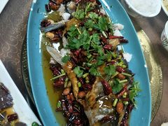 -鲁南仔·滕州炒鸡(经三路店)