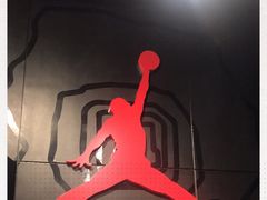 -Air Jordan(世贸天阶店)