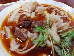 红烧牛肉刀削-华兴街自力面店