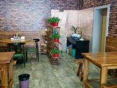 -张家巷美食(南浔店)