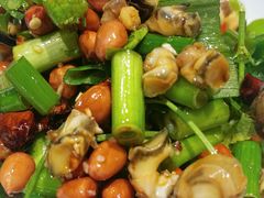 -街角等你.大连海鲜烧烤.经典铁板海鲜串(西安路店)