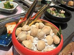 -铭牛烧肉·和牛海鲜自助(高新月牙湖店)