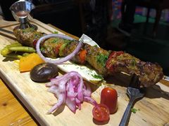 -米德维奇俄式西餐厅(西六道街店)