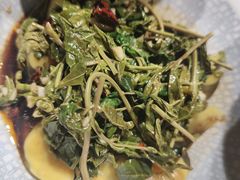 -黄泥岗·地道湖北菜(奥特莱斯店)