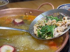 -洱火云南酸菜牛肉火锅(石景山当代商城店)