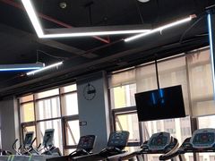 -豪思成DK健身私教连锁(凯乐国际店)