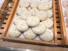 -君之狮子山·轻糖烘焙(松江印象城店)