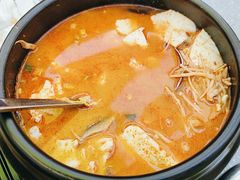 -豚妈妈汤饭·部队锅(南京东路店)
