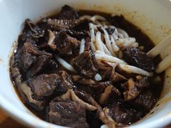 生烫牛肉粉-王记生烫牛杂面馆(兰陵路店)