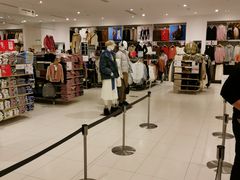 -优衣库(郑州二七万达广场店)