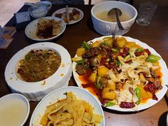 -回府君悦·疆派传承菜(西虹路店)