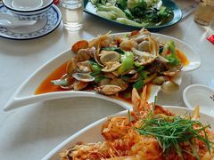 -覃记海鲜美食餐厅