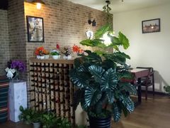 -忘忧草融合私房菜(红鼎国际店)