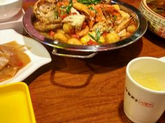 -赖胖子肉蟹煲(临川万象新城店)
