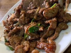 传统烤羊肉-炙热童年·老北京炙子烤肉(南锣鼓巷店)