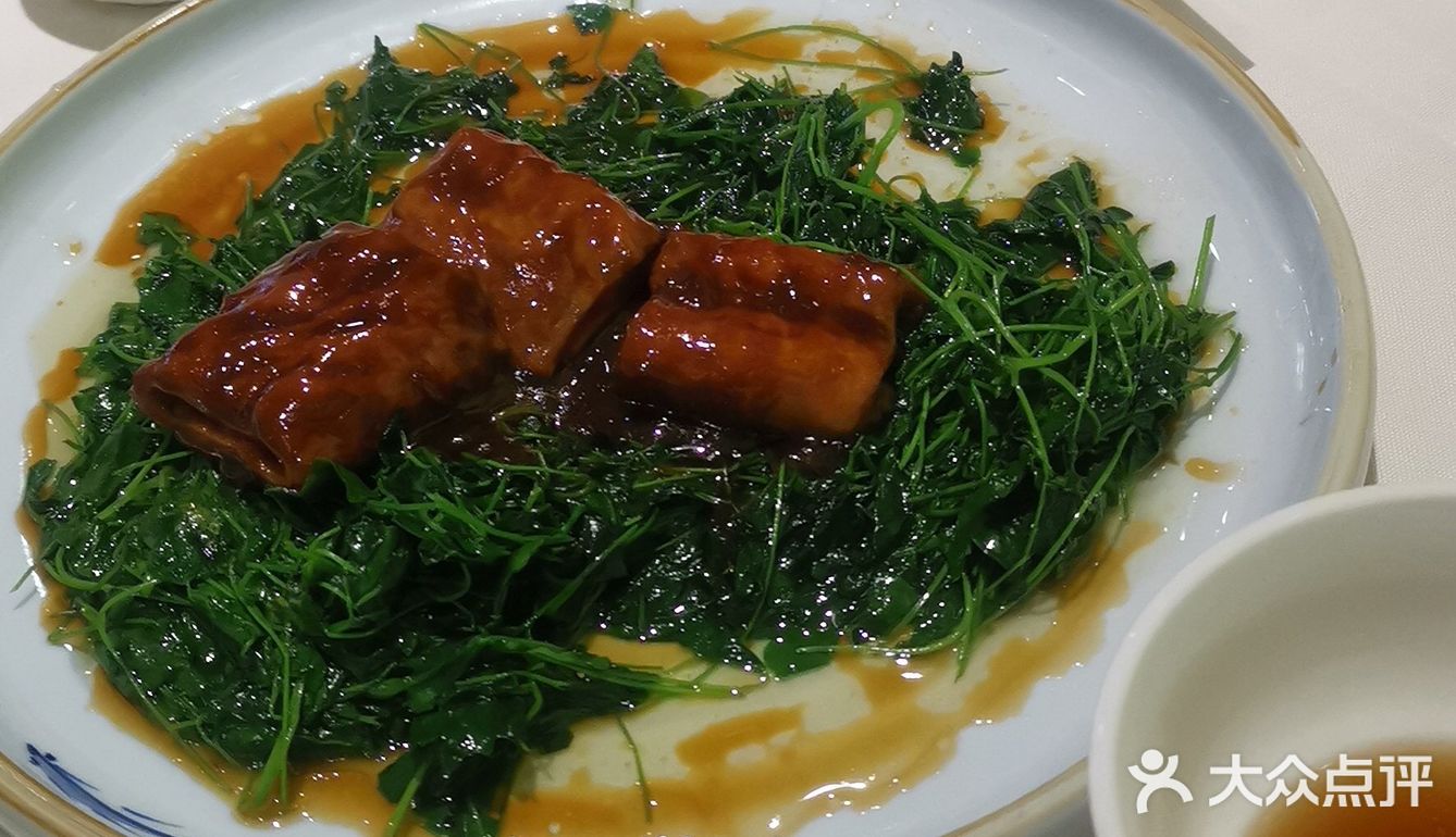 这次,托老大哥的福,来这家米其林餐厅用餐