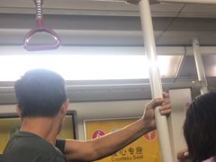 -烈士陵园(地铁站)