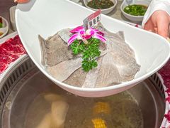 -三头牛·潮汕牛肉生蚝火锅 (夏湾店)
