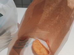 -麦当劳(广州南站B10检票口楼上)