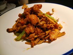 菌香掌中宝-老阿爸鲜鱼土菜(昆山花桥店)