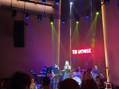 -TZ House音乐现场(来福士中心店)