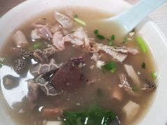-洪峰浩老北京烧饼夹肉(角门路店)