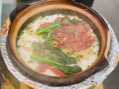 腊味煲仔饭-顺德公广东猪肚鸡·煲仔饭(白石洲店)