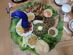 -沐毫傣泐云南菜孔雀宴•手抓饭傣味烧烤(曼听公园店)