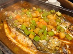 -里岛烤鱼(东港凯虹广场店)