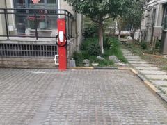 -TESLA 特斯拉(上海太古汇体验店)